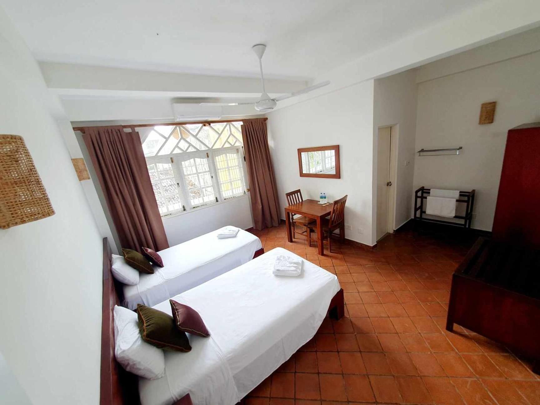 Hotel Mountbaylk Dehiwala-Mount Lavinia Exterior foto