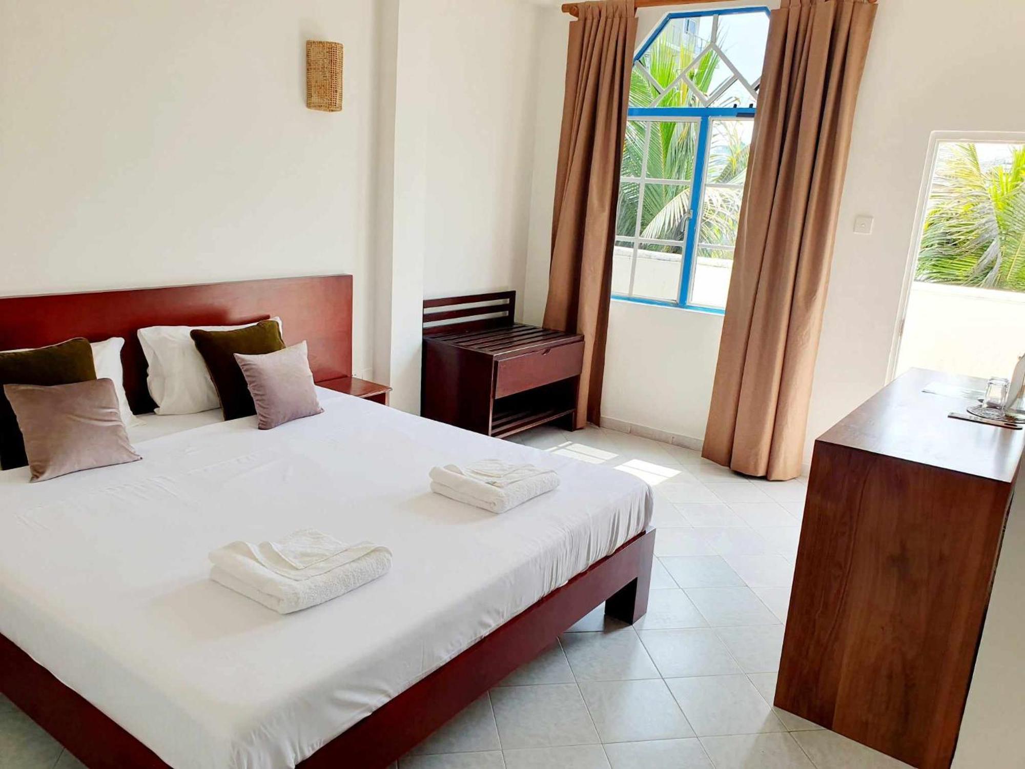 Hotel Mountbaylk Dehiwala-Mount Lavinia Zimmer foto